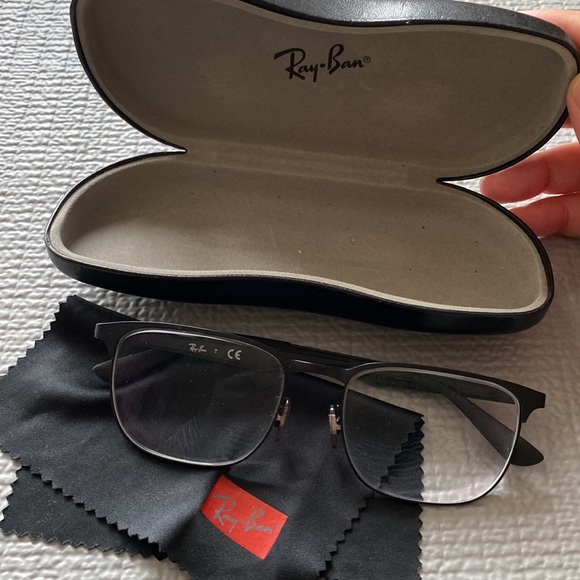 Ray Ban glasses set - Picture 2 of 7